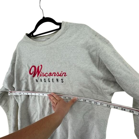 Vintage embroidered Wisconsin Badgers from fruit of the loom Sweatshirt sz Large - Picture 6 of 12
